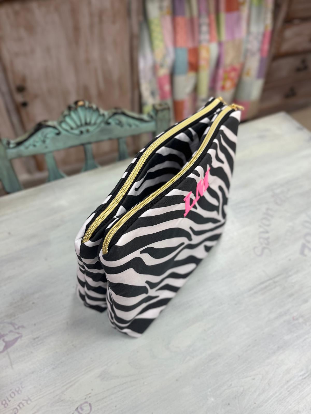 Necessaire tripla