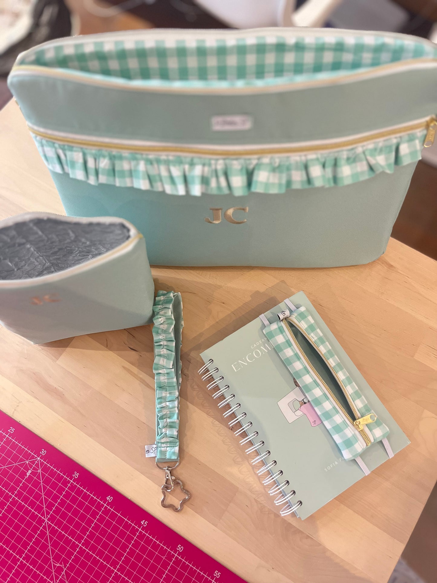 Bolsa para portátil / tablet com fecho frontal